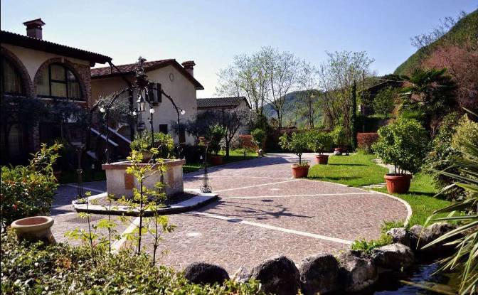 Investing/Development for Sale Vicolo S Bortolo. Photo#22 Investing/Development for Sale Vicolo S Bortolo. Photo#22