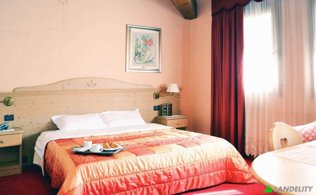 Investing/Development for Sale Vicolo S Bortolo, 36020 Pove del Grappa VI, Pove del Grappa, Province of Vicenza, Veneto, Italy. Photo 6