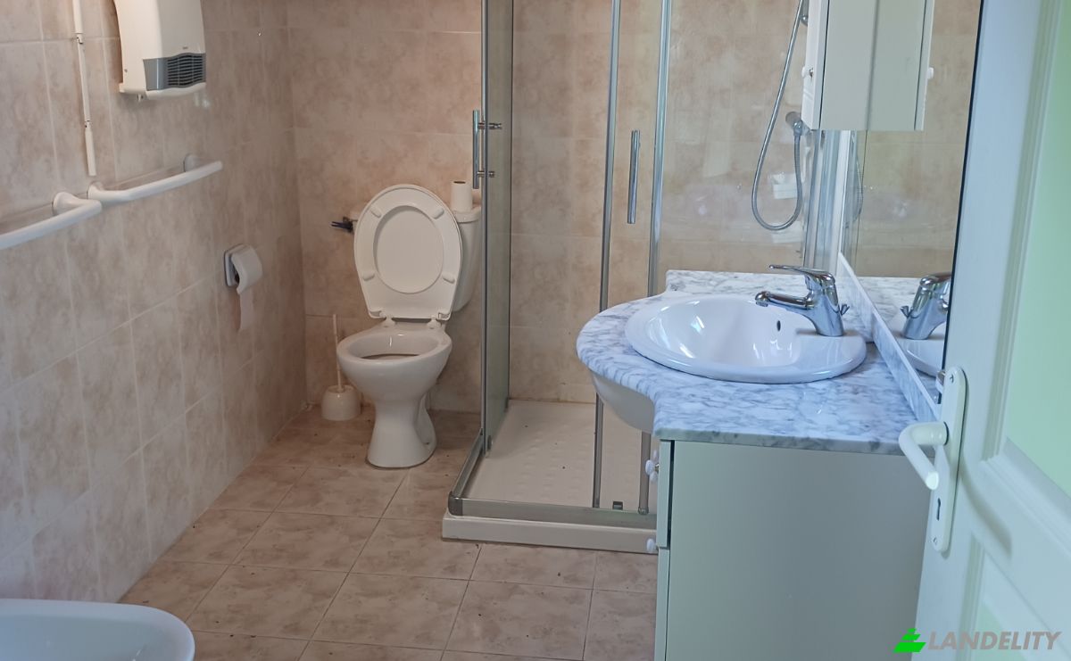 Casa de una sola familia en venta 37 Chem du Cap des Bentails, 65400 Saint-Pastous, Saint-Pastous, Hautes-Pyrenees, Occitanie, France. Foto 5