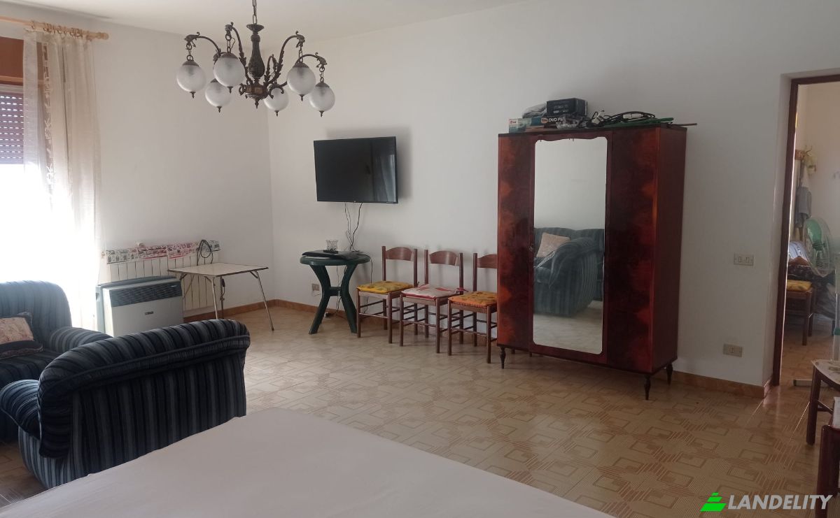 Townhouse for Sale Via Nuova Russo, 137, 98054 Furnari ME, Furnari, Metropolitan City of Messina, Sicily, Italy. Photo 24