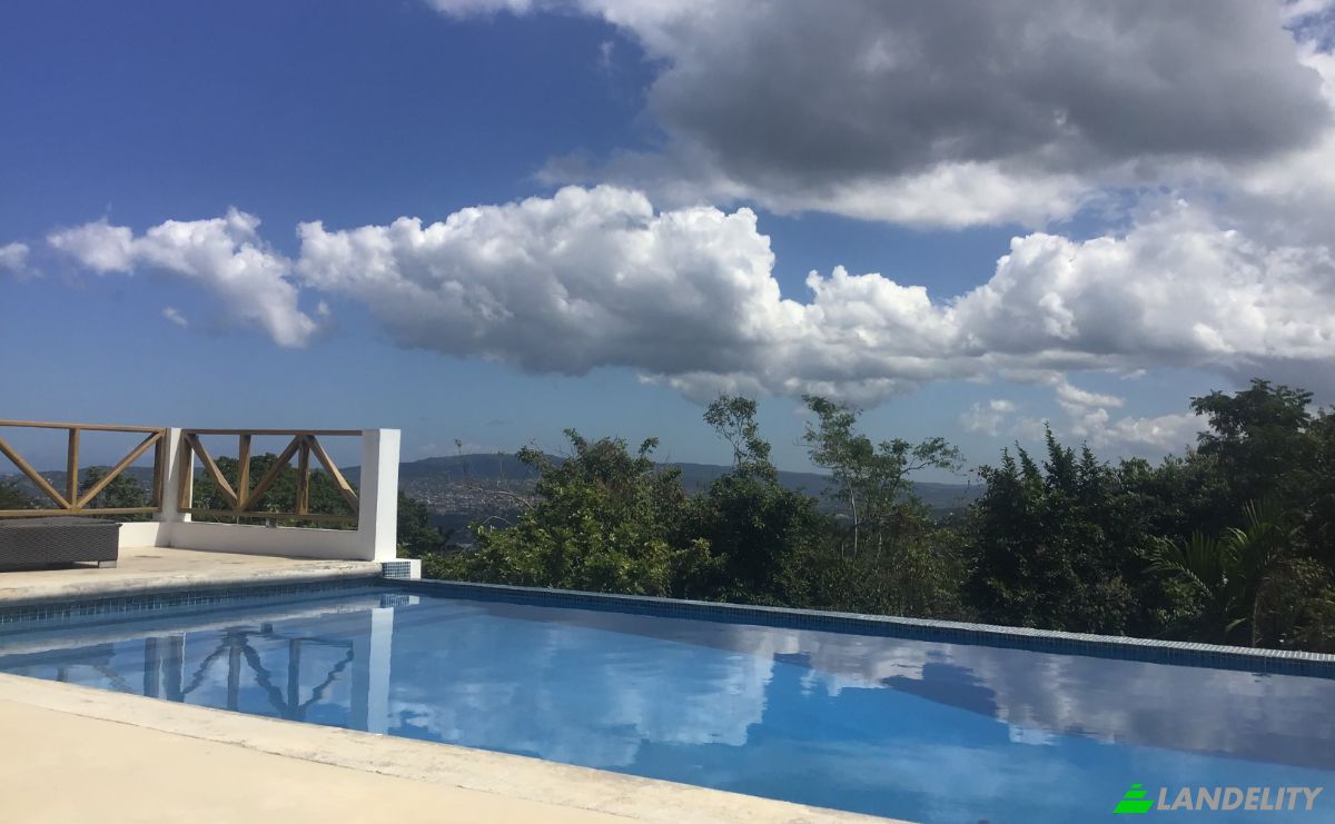 Villa for Sale Wiltshire, Reading, St James Parish, Jamaica. Photo 1