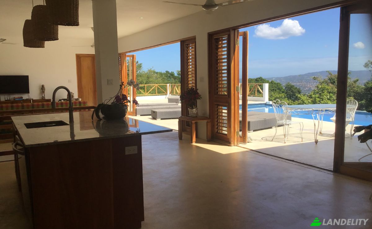 Villa for Sale Wiltshire, Reading, St James Parish, Jamaica. Photo 21