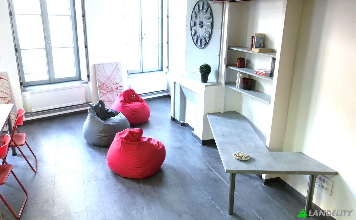 Apartment for Sale 18 Rue Sergent Blandan, 69001 Lyon, Lyon, Rhone, Auvergne-Rhone-Alpes, France. Photo 2