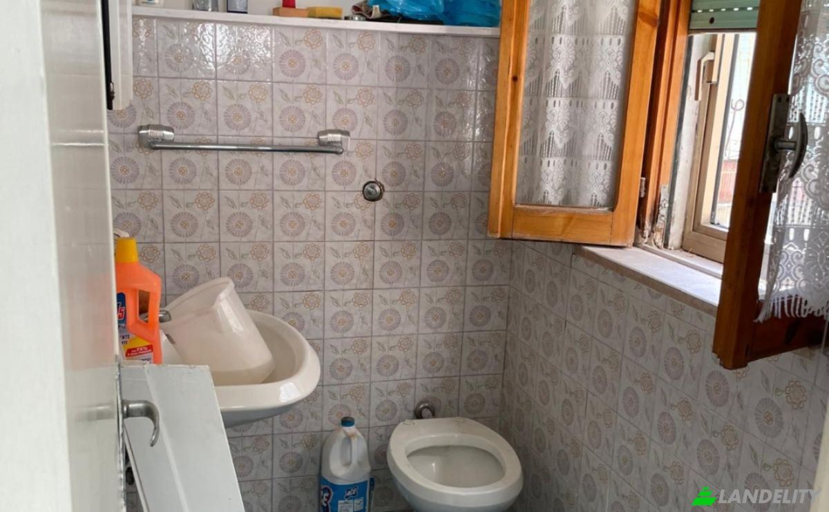Single Family Home for Sale Piazza Largo del Popolo, 66050 San Giovanni Lipioni CH, San Giovanni Lipioni, Province of Chieti, Abruzzo, Italy. Photo 10