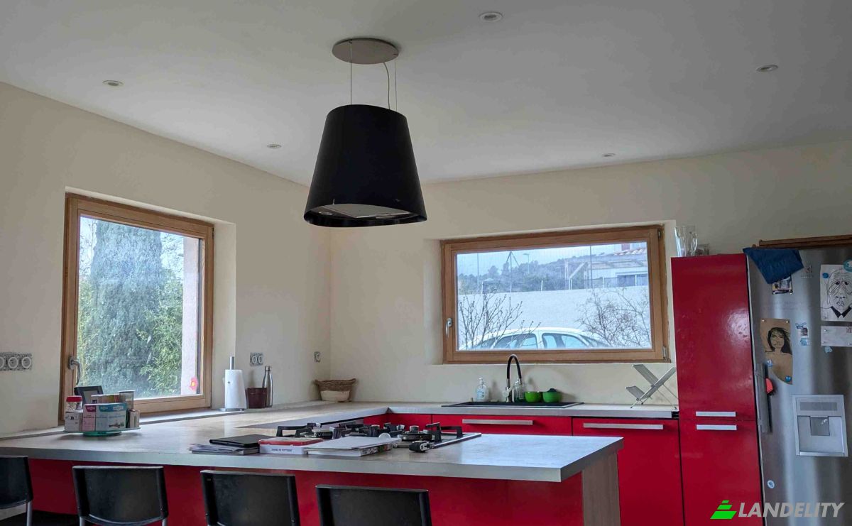 Single Family Home for Sale 45 Rue des Mouleyres, 11120 Bize-Minervois, Bize-Minervois, Aude, Occitanie, France. Photo 1