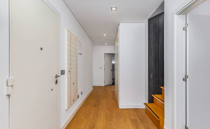 Apartment for Sale R Barao de Sabrosa 96B. Photo#7 Apartment for Sale R Barao de Sabrosa 96B. Photo#7