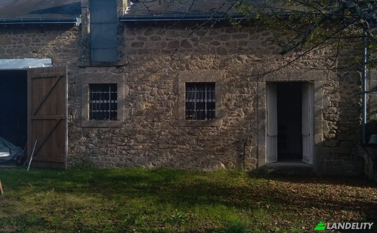 Farm/Ranch for Sale 8 D36, 36140 Orsennes, Orsennes, Indre, Centre-Val de Loire, France. Photo 3