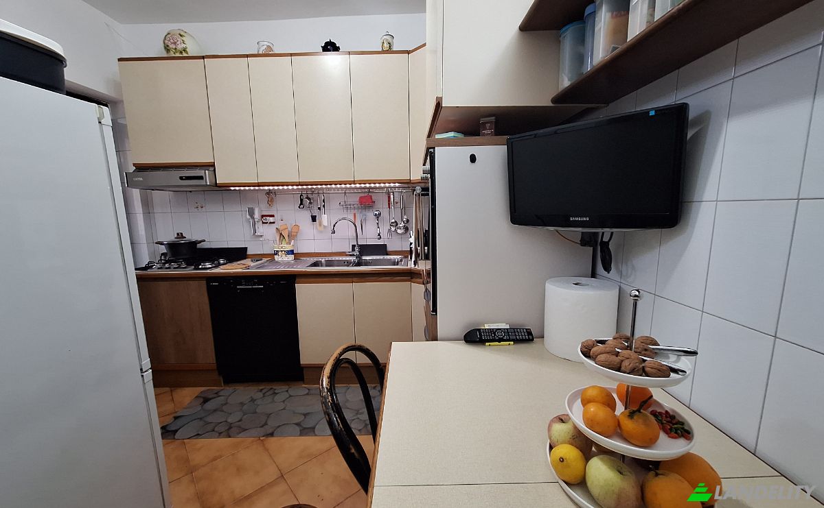 Apartment for Sale Via Calatafimi, 00185 Roma RM, Rome, Metropolitan City of Rome Capital, Lazio, Italy. Photo 8
