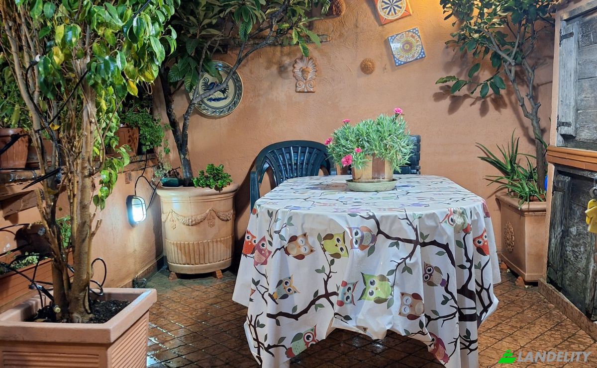 Apartment for Sale Via Calatafimi, 00185 Roma RM, Rome, Metropolitan City of Rome Capital, Lazio, Italy. Photo 16
