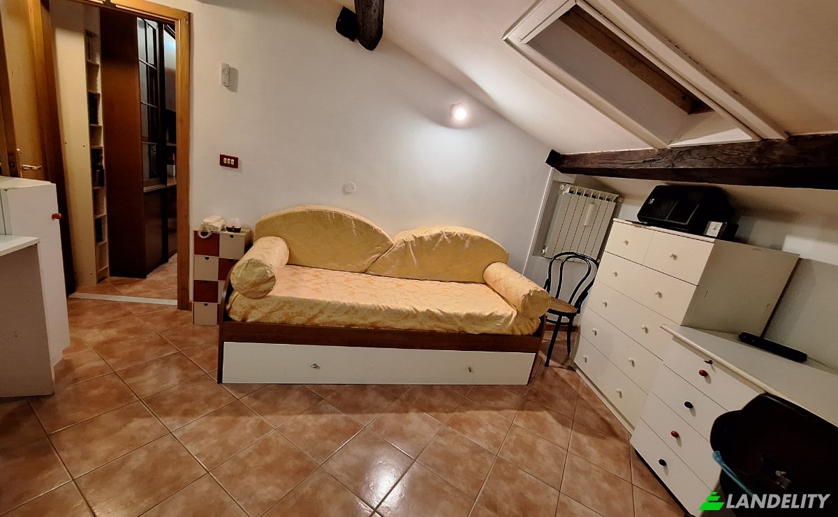 Apartment for Sale Via Calatafimi, 00185 Roma RM, Rome, Metropolitan City of Rome Capital, Lazio, Italy. Photo 4