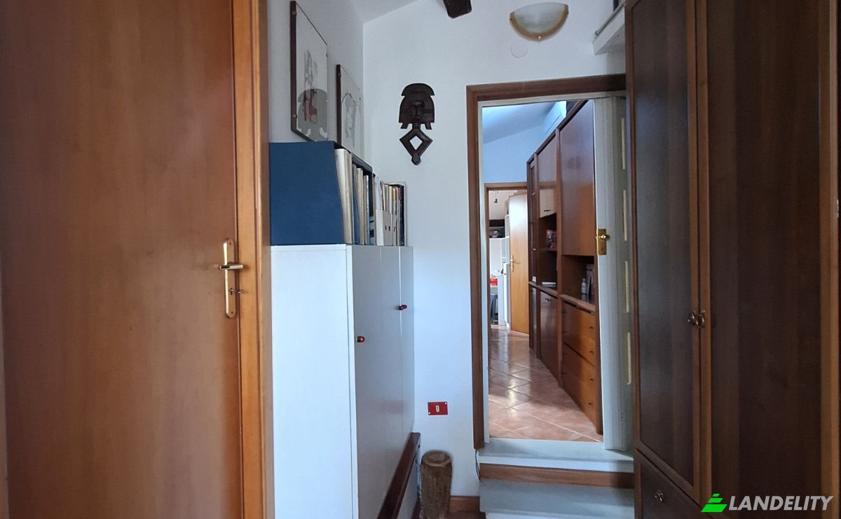 Apartment for Sale Via Calatafimi, 00185 Roma RM, Rome, Metropolitan City of Rome Capital, Lazio, Italy. Photo 6