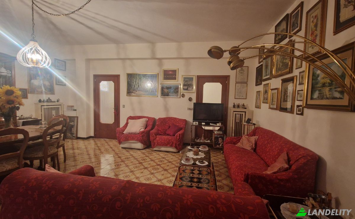 Condo for Sale Via S Nicola, 95015 Linguaglossa CT, Linguaglossa, Metropolitan city of Catania, Sicily, Italy. Photo 4