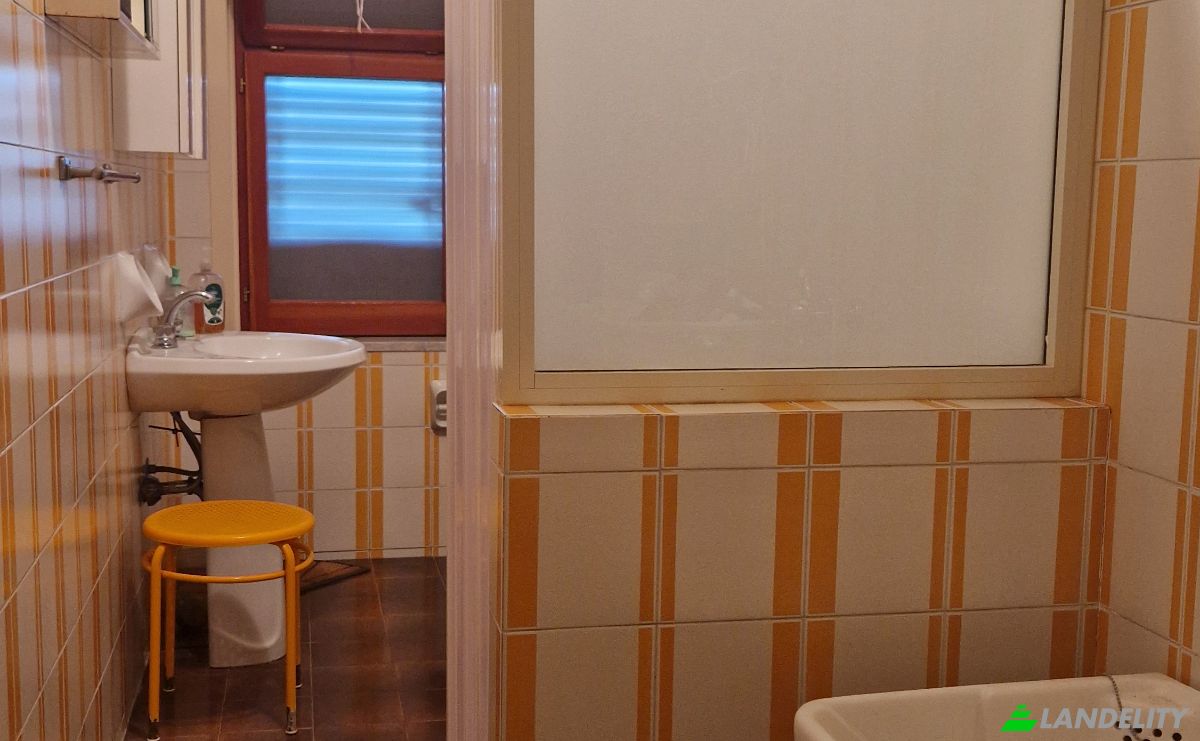Condo for Sale Via S Nicola, 95015 Linguaglossa CT, Linguaglossa, Metropolitan city of Catania, Sicily, Italy. Photo 7