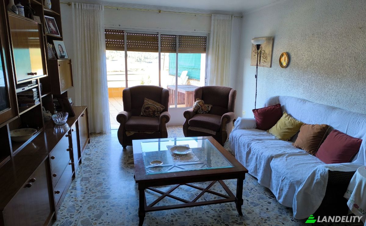 Villa for Sale C Bajera, Fuentes de Jiloca, Zaragoza, Aragon, Spain. Photo 4