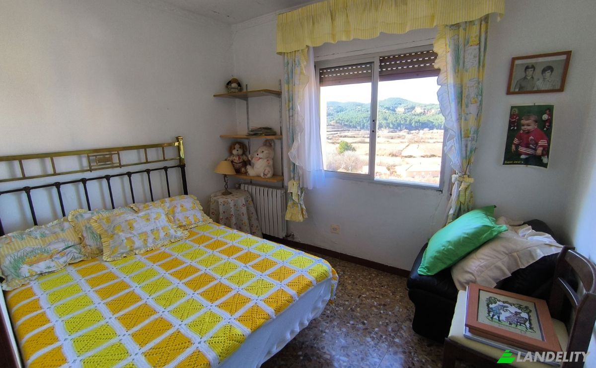 Villa for Sale C Bajera, Fuentes de Jiloca, Zaragoza, Aragon, Spain. Photo 14