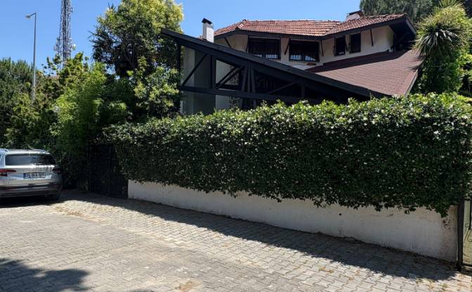 Villa for Sale - Ayvalik Balikesir, Turkiye