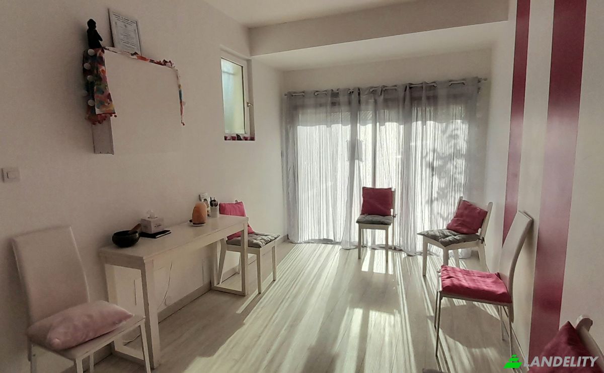 Single Family Home for Sale 8 Rue du Mouli del Vent, 66390 Baixas, Baixas, Pyrenees-Orientales, Occitanie, France. Photo 6