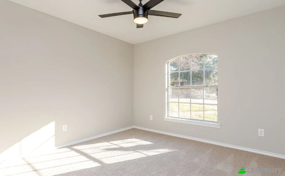 Single Family Home for Sale 1905 Fresno Rd, Plano, Collin County, Texas, United States, TX 75074, USA. Photo 3