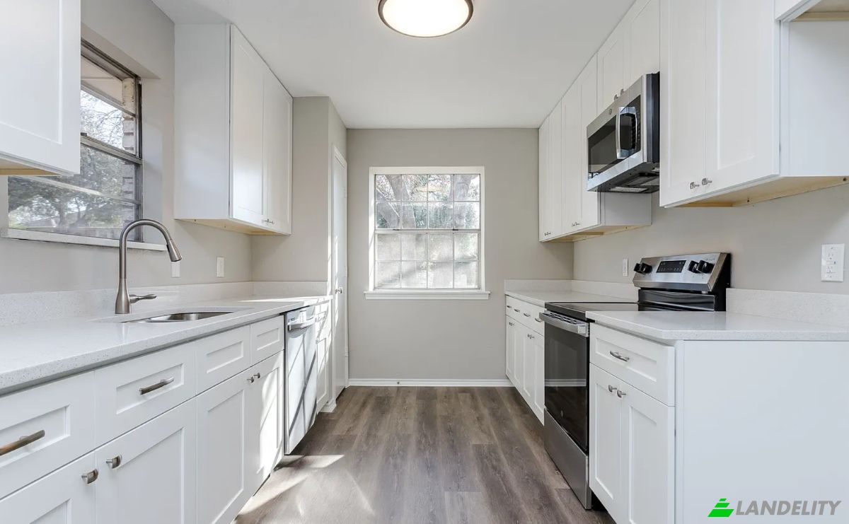 Single Family Home for Sale 1905 Fresno Rd, Plano, Collin County, Texas, United States, TX 75074, USA. Photo 8