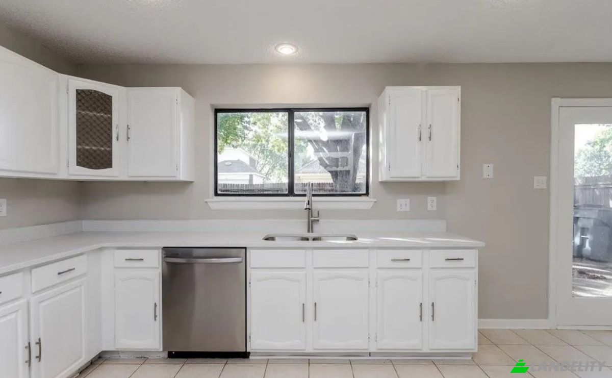Casa unifamiliare in vendita 2412 Forestmeadow Dr, Lewisville, Denton County, Texas, United States, TX 75067, USA. Foto 6