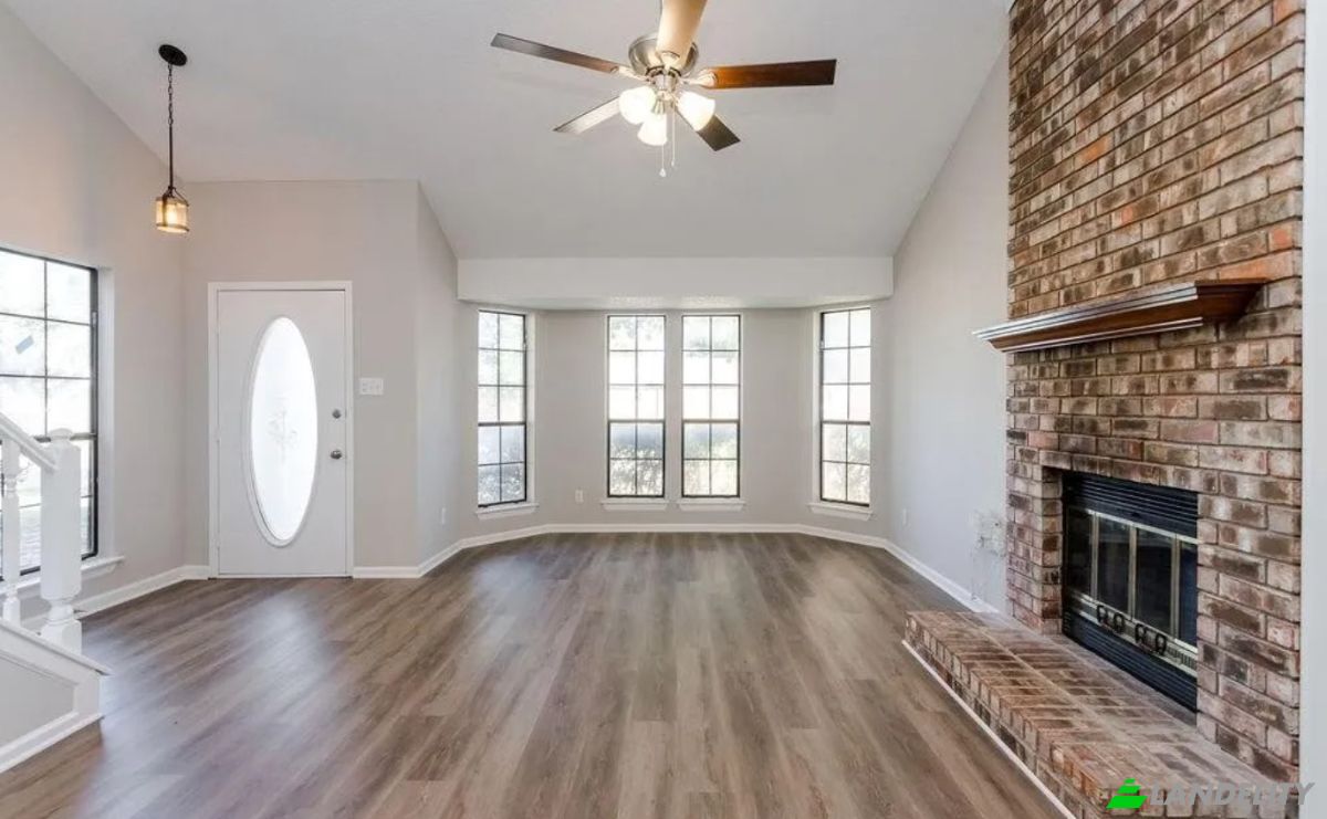 Casa unifamiliare in vendita 2412 Forestmeadow Dr, Lewisville, Denton County, Texas, United States, TX 75067, USA. Foto 8