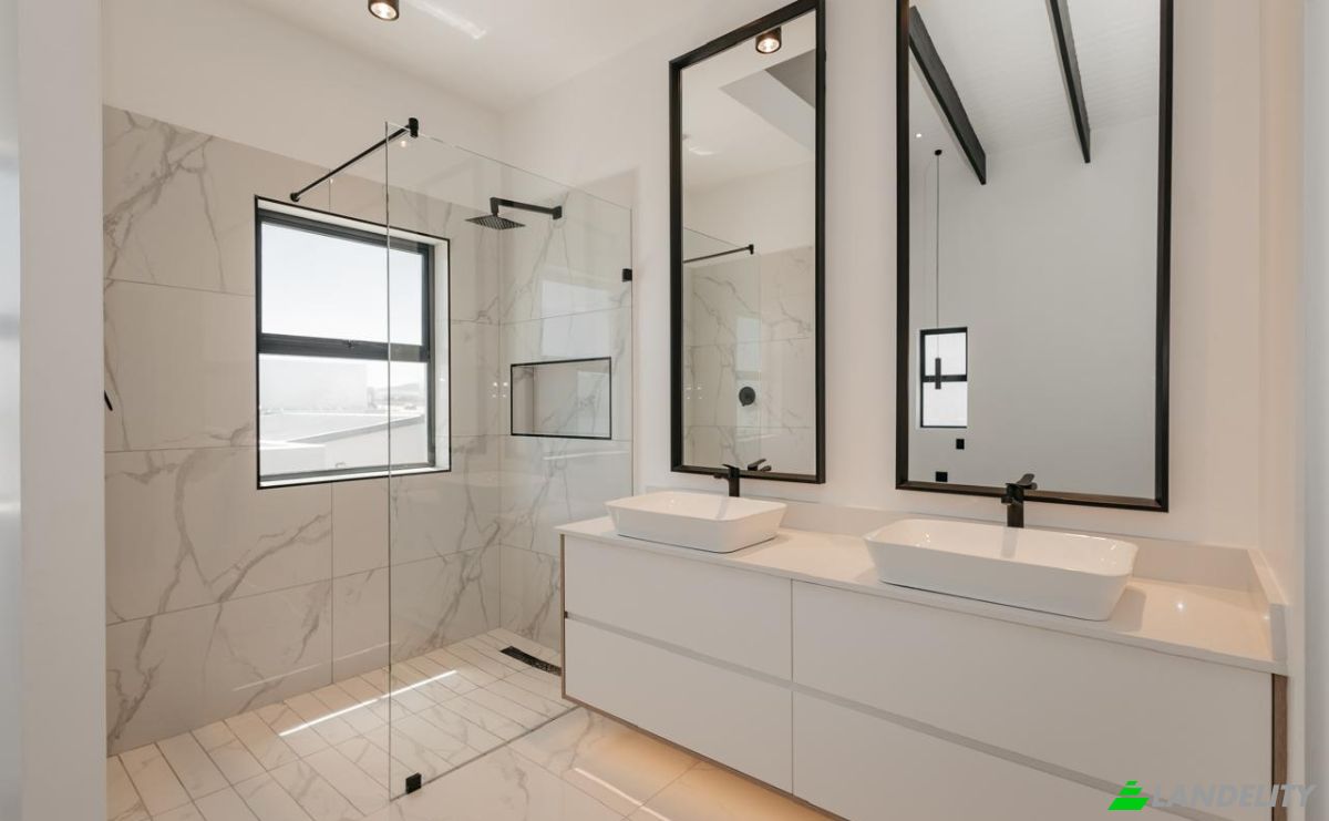 Single Family Home for Sale 23 Tourmalet St, Sandown, Cape Town, City of Cape Town Metropolitan Municipality, Western Cape, South Africa, 7441. Photo 7