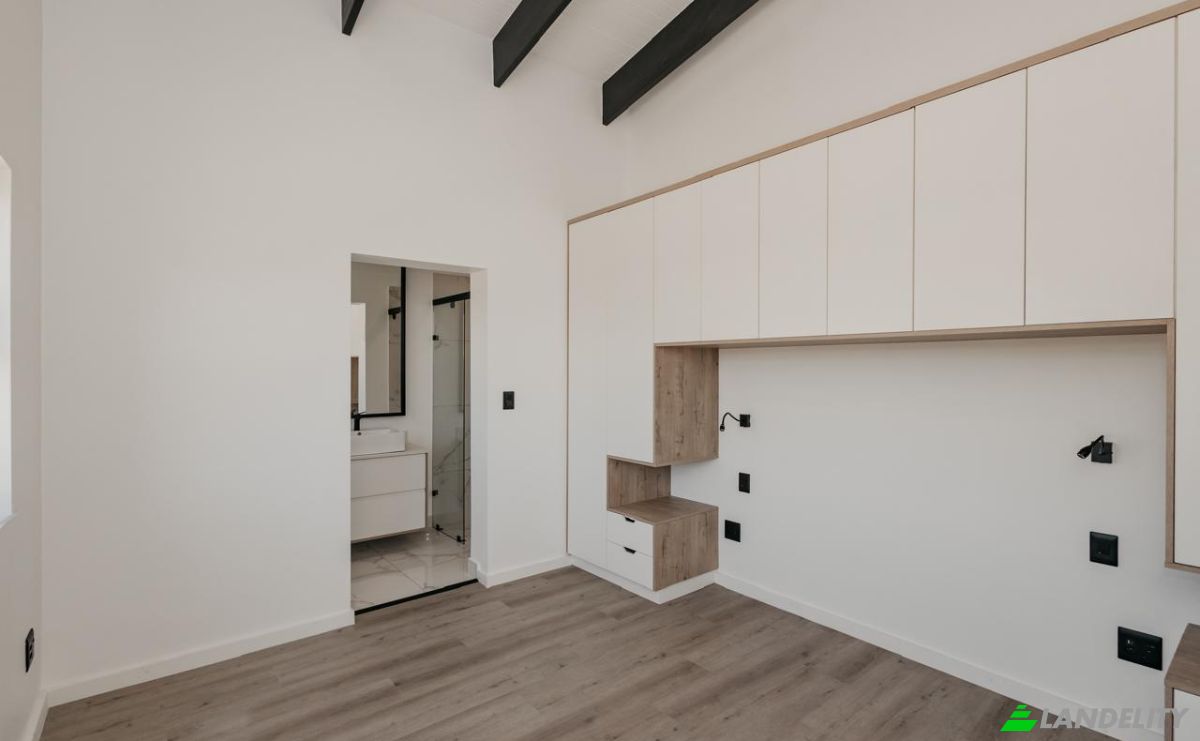 Single Family Home for Sale 23 Tourmalet St, Sandown, Cape Town, City of Cape Town Metropolitan Municipality, Western Cape, South Africa, 7441. Photo 8