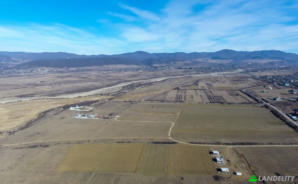 Lotto di terreno in vendita Akhalsopeli, Saguramo, Mtskheta Municipality, Mtskheta-Mtianeti, Georgia. Foto 2