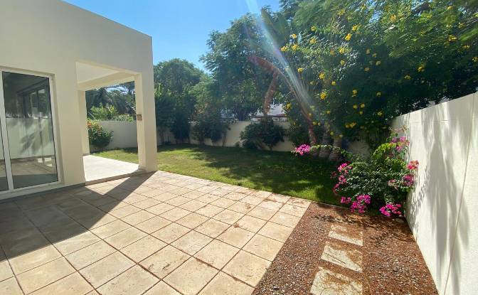Villa for Sale Seeb, Muscat, Muscat Governorate. Photo#11 Villa for Sale Seeb, Muscat, Muscat Governorate. Photo#11