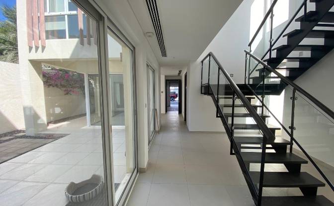 Villa for Sale Seeb, Muscat, Muscat Governorate. Photo#13 Villa for Sale Seeb, Muscat, Muscat Governorate. Photo#13