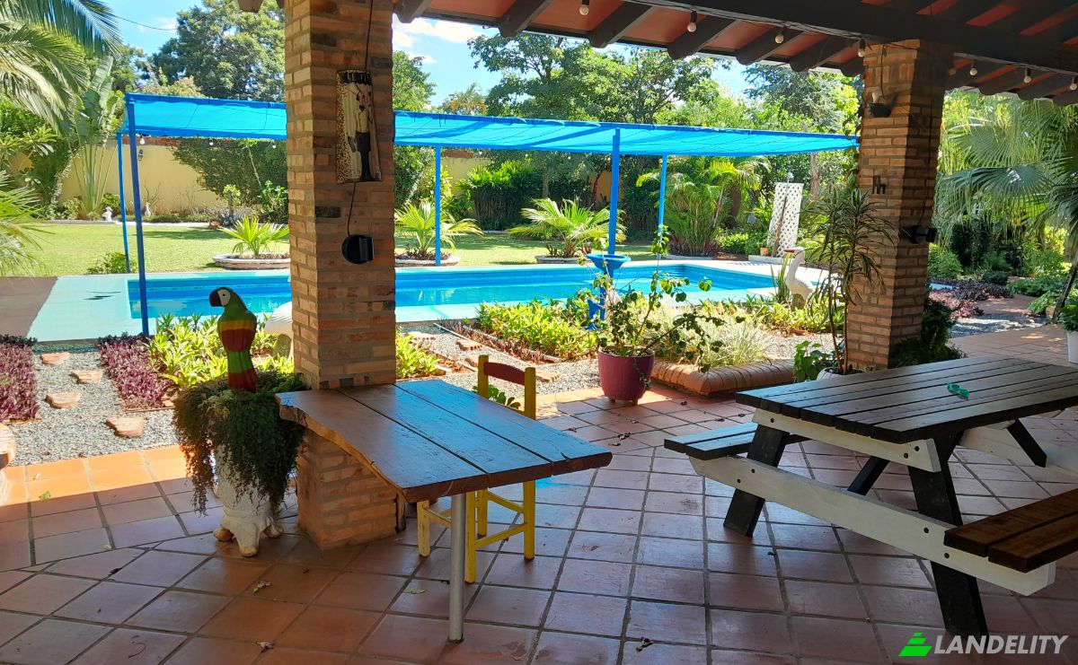 Single Family Home for Sale Leocadio Leguizamon, Luque 110926, Luque, Central Department, Paraguay. Photo 2