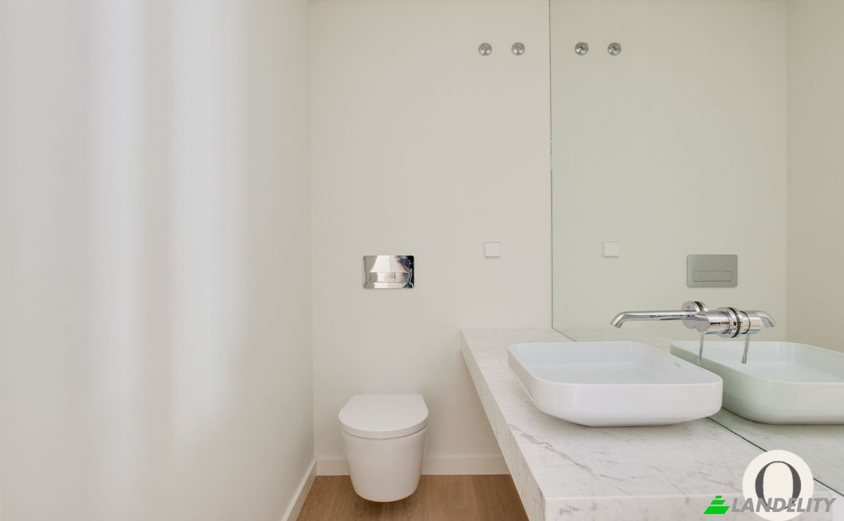 Condo for Sale R de Campolide S, 1070-034 Lisboa, Lisbon, Portugal. Photo 7