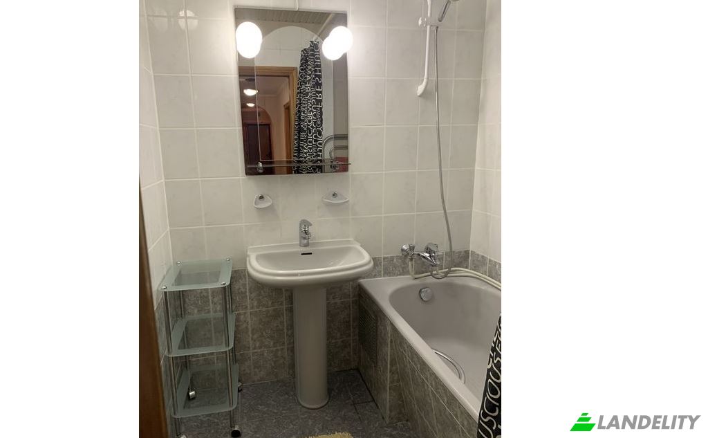 Apartment for Sale Rekordna St, Odesa, Malynovsky Raion, Odessa Oblast, Ukraine, Odeska oblast, 65000. Photo 2