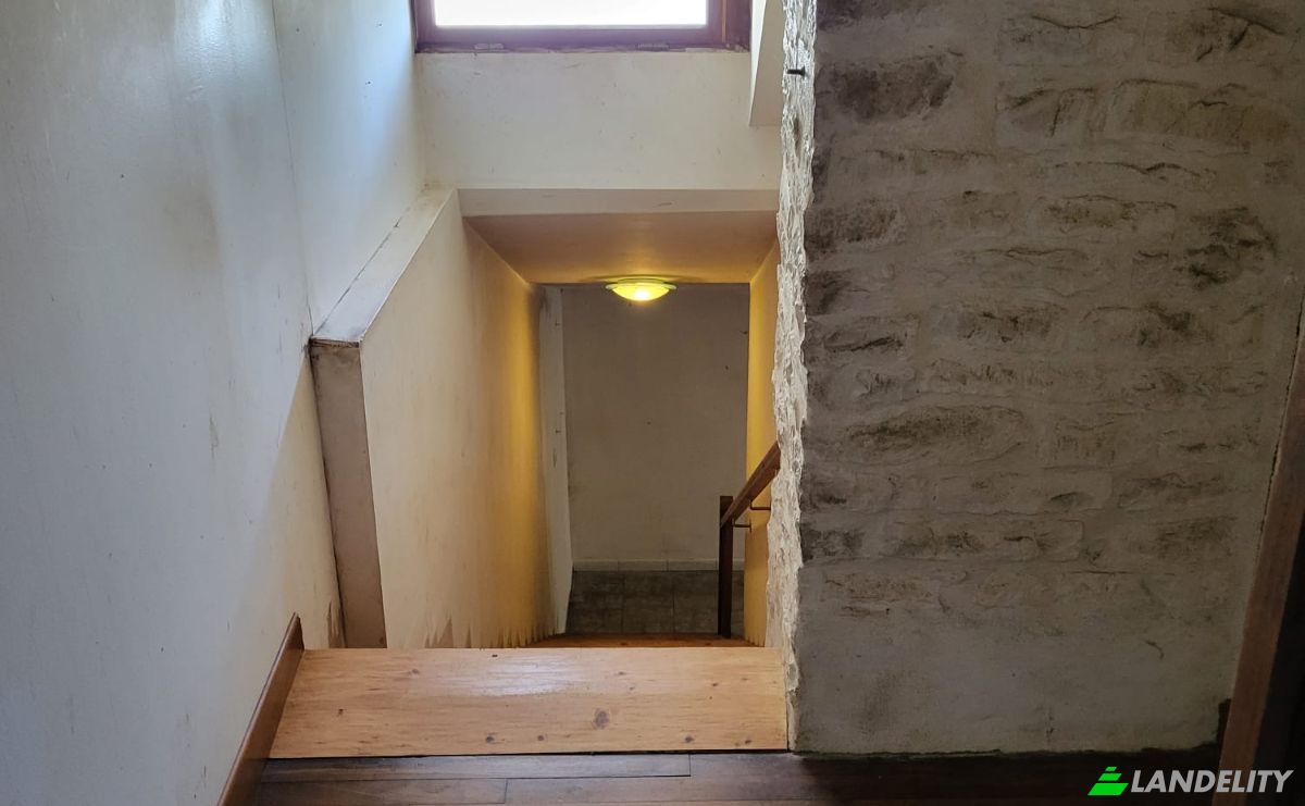 Maison de ville à vendre 44 Rue de la Poste, 79230 Saint-Martin-de-Bernegoue, Saint-Martin-de-Bernegoue, Deux-Sèvres, Nouvelle-Aquitaine, France. Photo 9