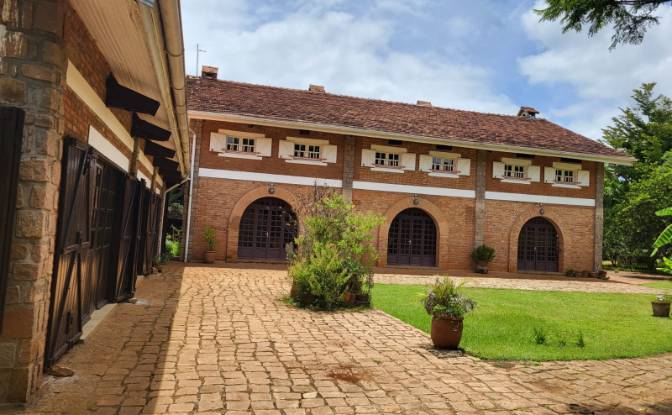 Mansion for Sale RN7, Ambohimanamora, Antsirabe I. Photo#2 Mansion for Sale RN7, Ambohimanamora, Antsirabe I. Photo#2