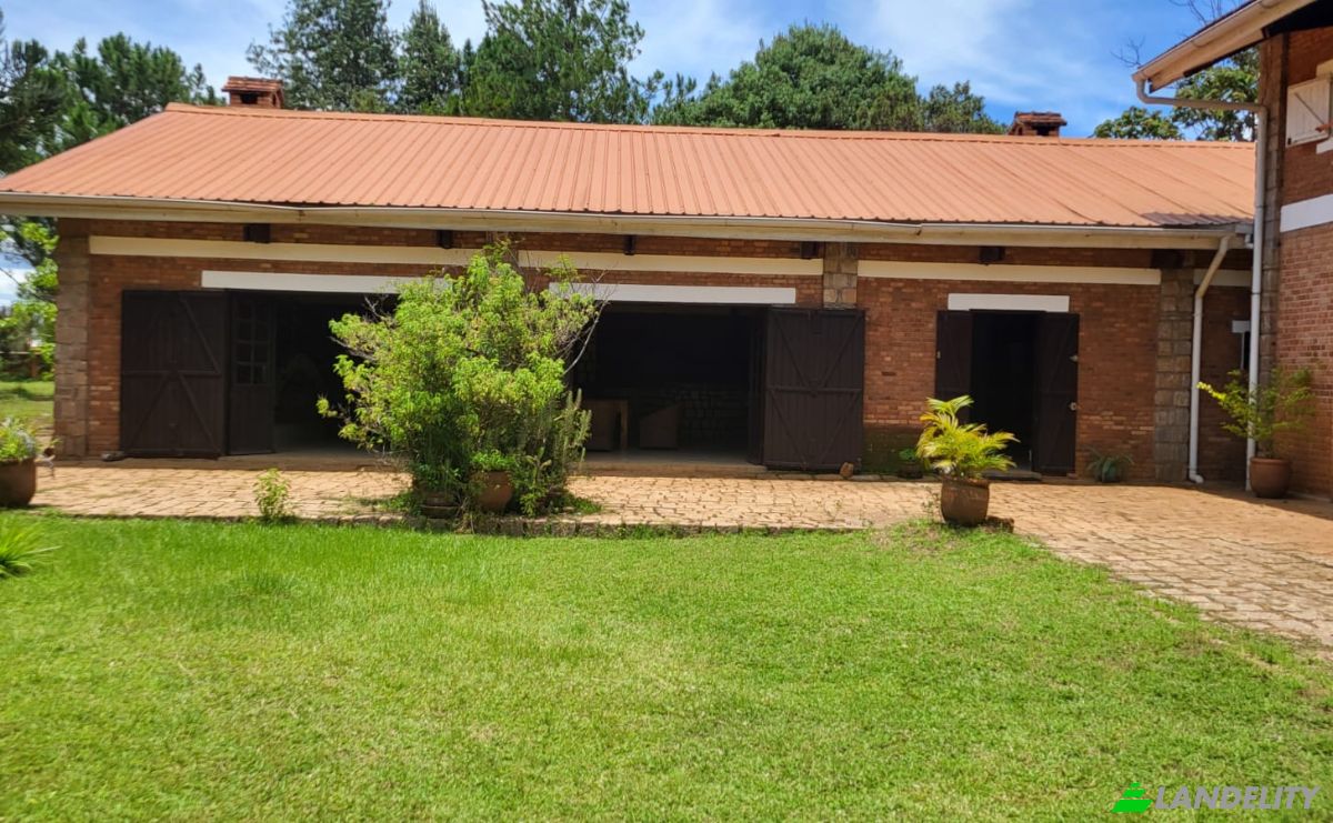 Mansion for Sale RN7, Ambohimanamora, Antsirabe I, Vakinankaratra, Madagascar. Photo 4