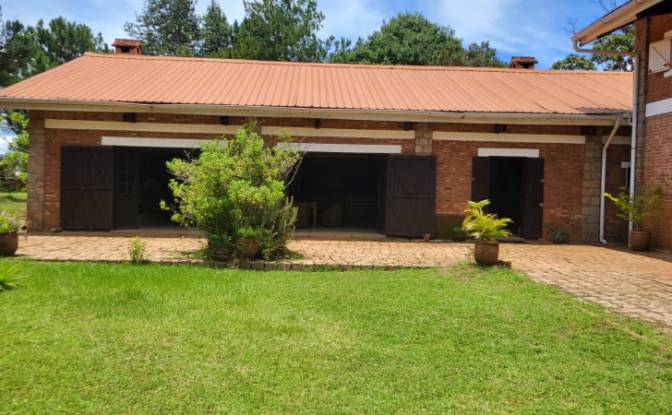 Mansion for Sale RN7, Ambohimanamora, Antsirabe I. Photo#4 Mansion for Sale RN7, Ambohimanamora, Antsirabe I. Photo#4