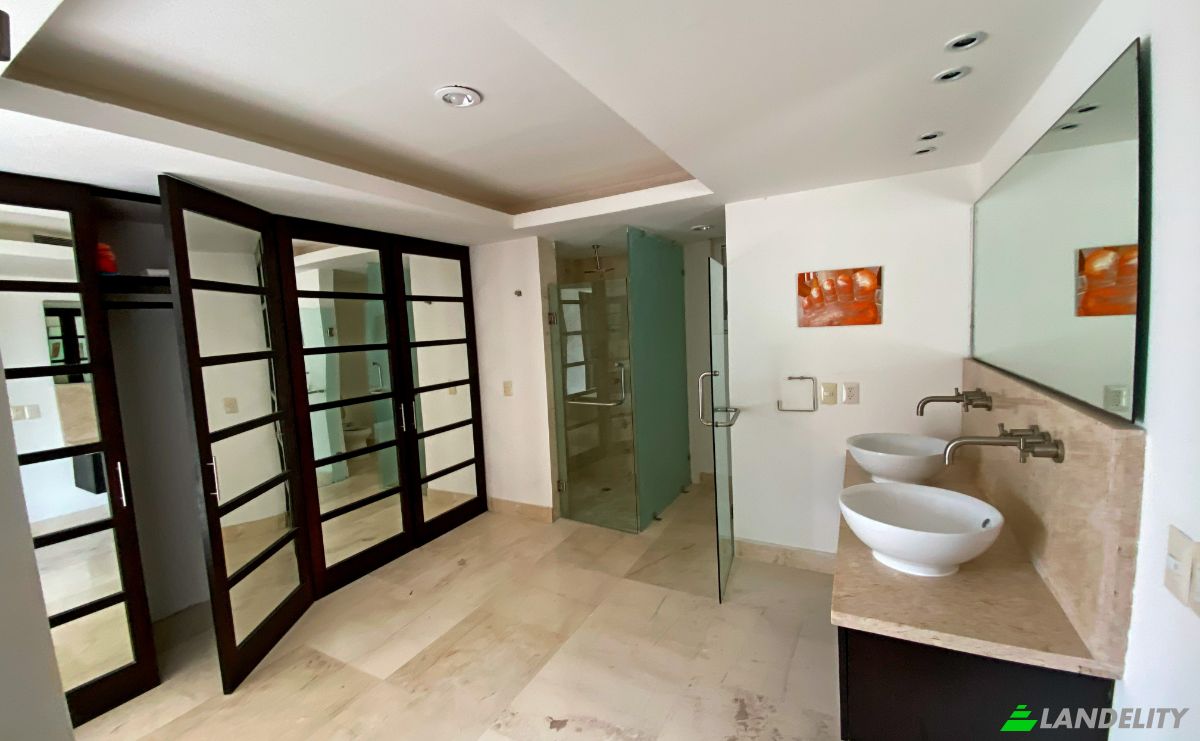 Townhouse for Sale Via Sin Nombre, 77585 Caracol, Caracol, Puerto Morelos, Quintana Roo, Mexico. Photo 4