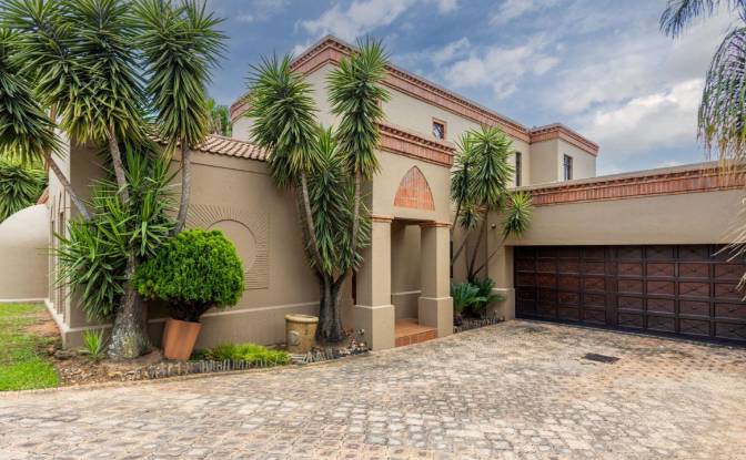 Townhouse for Sale 698 Whispering Straights Rd. Photo#3 Townhouse for Sale 698 Whispering Straights Rd. Photo#3