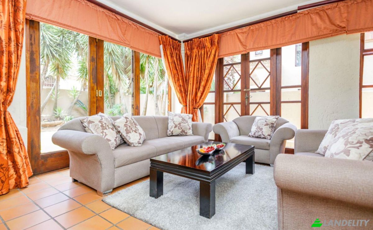 Townhouse for Sale 698 Whispering Straights Rd, Eagle Canyon Golf Estate, Honeydew, 2170, Roodepoort, City of Johannesburg Metropolitan Municipality, Gauteng, South Africa. Photo 8