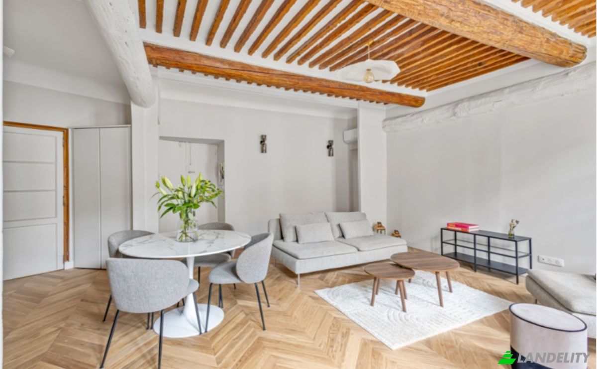 Apartment for Sale 22 Rue Thiers, 13100 Aix-en-Provence, Aix-en-Provence, Bouches-du-Rhone, Provence-Alpes-Cote dAzur, France. Photo 12