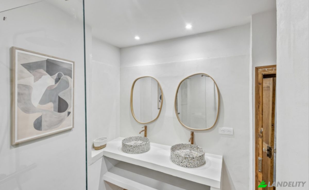 Apartment for Sale 22 Rue Thiers, 13100 Aix-en-Provence, Aix-en-Provence, Bouches-du-Rhone, Provence-Alpes-Cote dAzur, France. Photo 6