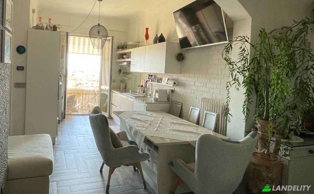 Appartement à vendre Via Firenze, 17100 Savona SV, Savona, Province of Savona, Liguria, Italy. Photo 4
