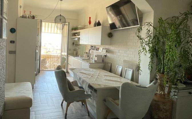 Appartement à vendre Via Firenze, 17100 Savona SV. Photo#4