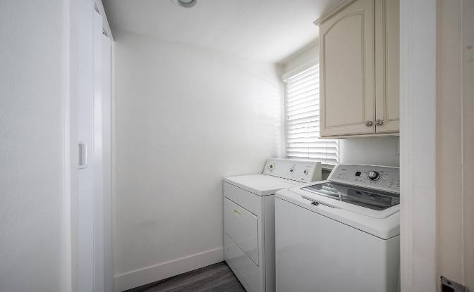 Condo for Sale 13220 Admiral Ave, Marina Del Rey. Photo#11 Condo for Sale 13220 Admiral Ave, Marina Del Rey. Photo#11