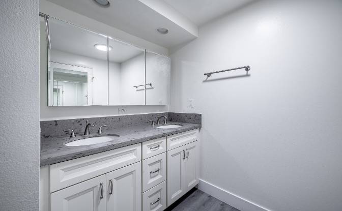 Condo for Sale 13220 Admiral Ave, Marina Del Rey. Photo#16 Condo for Sale 13220 Admiral Ave, Marina Del Rey. Photo#16