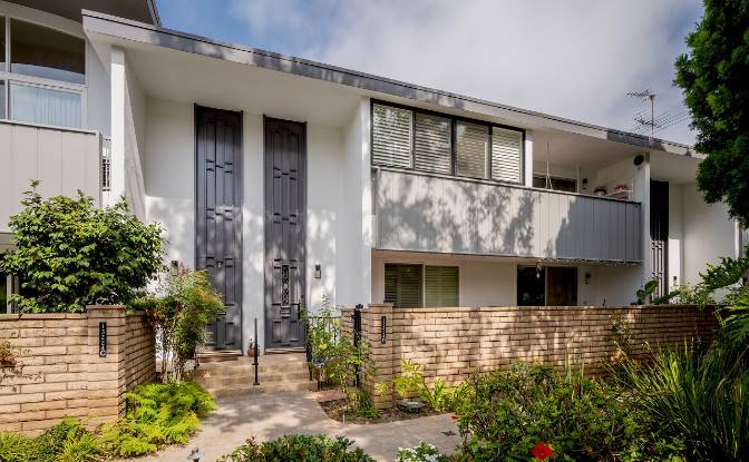 Condo for Sale 13220 Admiral Ave, Marina Del Rey. Photo#2 Condo for Sale 13220 Admiral Ave, Marina Del Rey. Photo#2