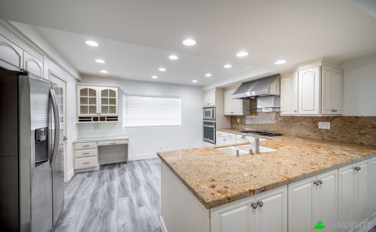 Condo for Sale 13220 Admiral Ave, Marina Del Rey, CA 90292, USA, Los Angeles, Los Angeles County, California, United States. Photo 8