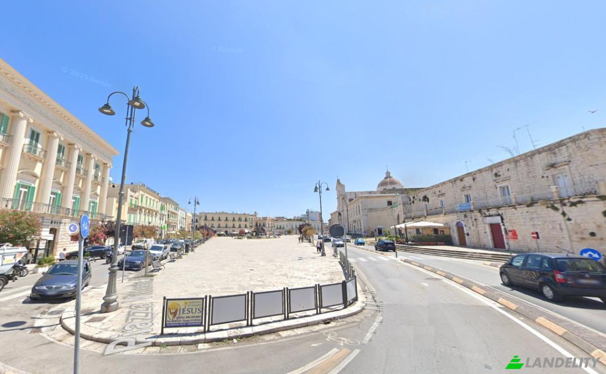 Single Family Home for Sale Via Molfetta, 70054 Giovinazzo BA, Giovinazzo, Metropolitan City of Bari, Apulia, Italy. Photo 2