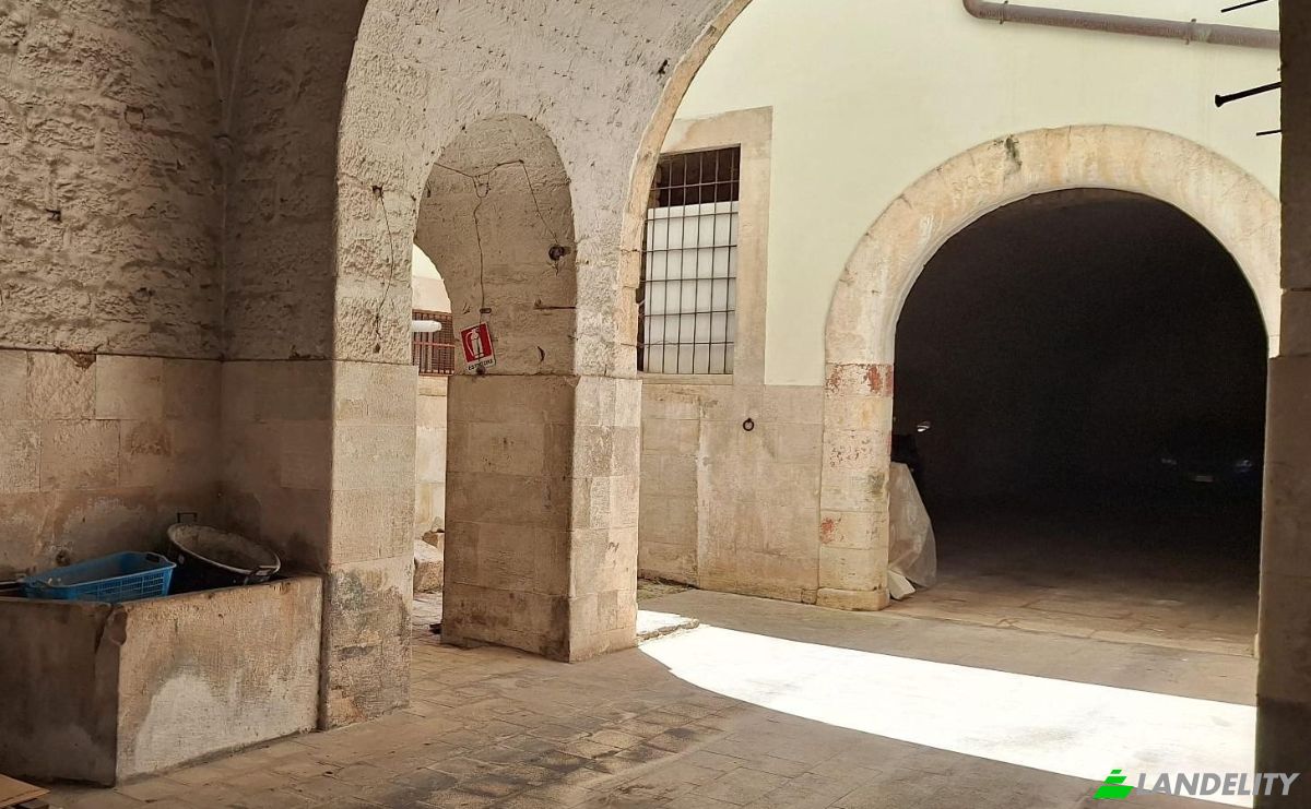 Single Family Home for Sale Via Molfetta, 70054 Giovinazzo BA, Giovinazzo, Metropolitan City of Bari, Apulia, Italy. Photo 8